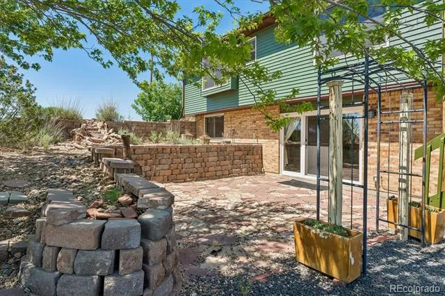 45412 Sun Country Drive Elizabeth, CO 80107