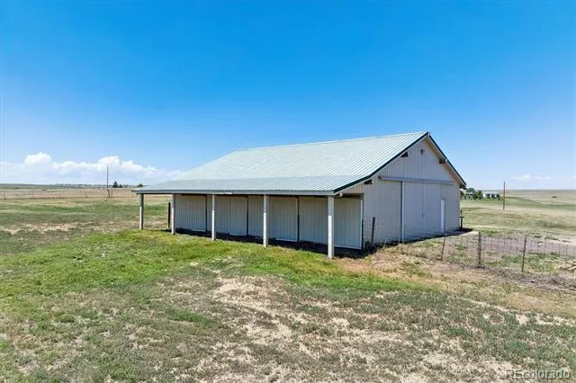 45412 Sun Country Drive Elizabeth, CO 80107