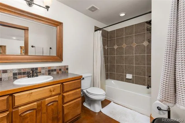 1190 Trails End Court Windsor, CO 80550