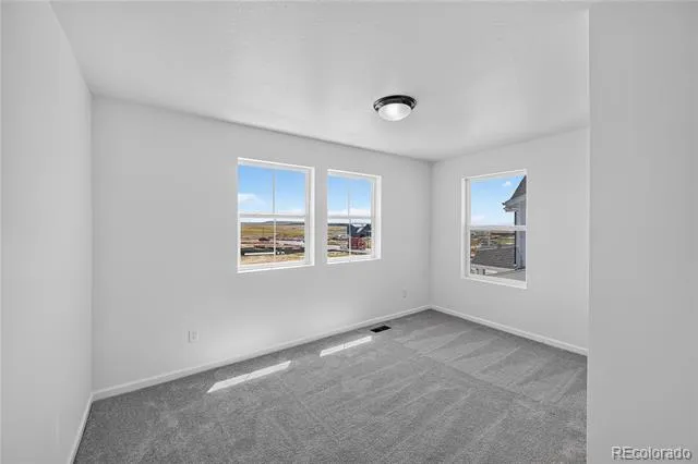 28425 E 4th Avenue Watkins, CO 80137