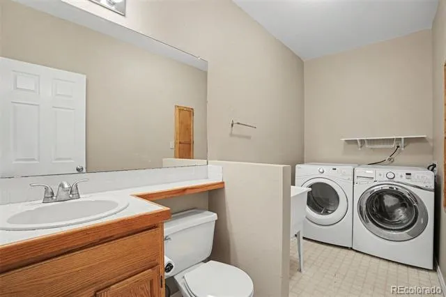 8640 Massey Circle Colorado Springs, CO 80920