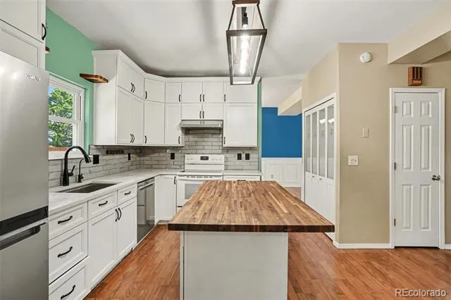 8640 Massey Circle Colorado Springs, CO 80920