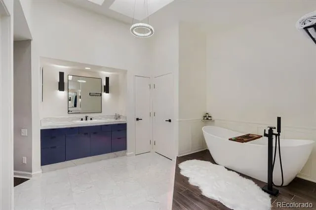 6556 S Adams Court Littleton, CO 80121