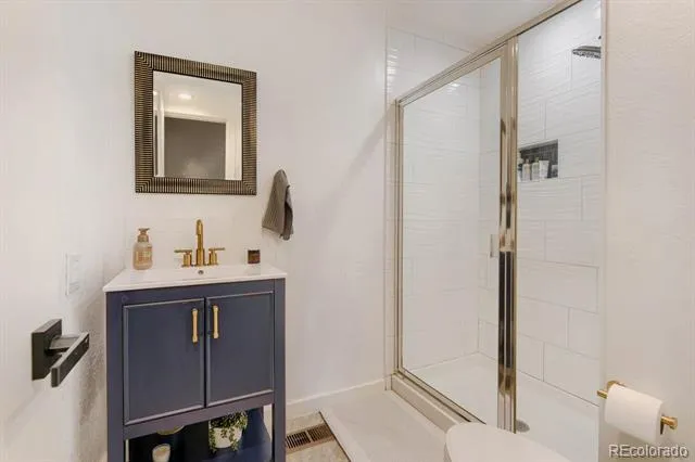 6556 S Adams Court Littleton, CO 80121