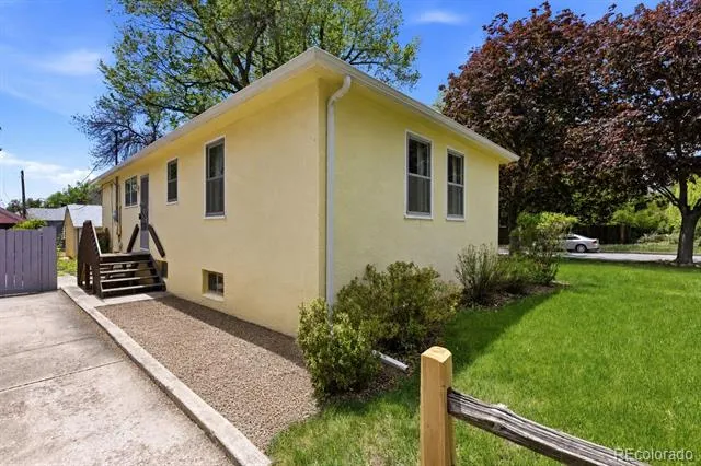 1347 Prospect Street Colorado Springs, CO 80903