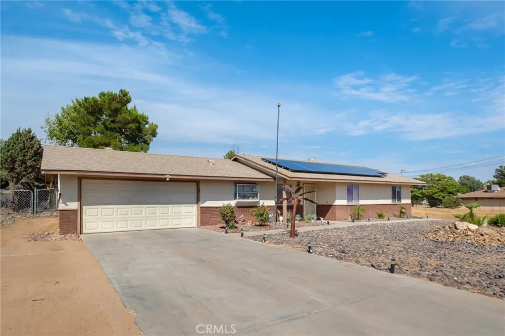 8150 Minstead Hesperia, CA 92345