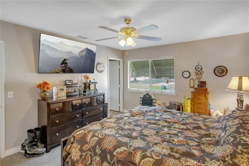 8150 Minstead Hesperia, CA 92345