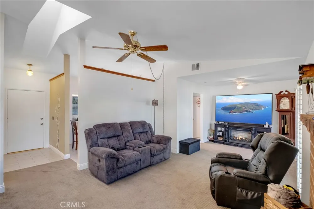 8150 Minstead Hesperia, CA 92345