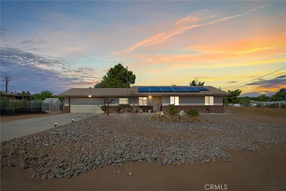 8150 Minstead Hesperia, CA 92345