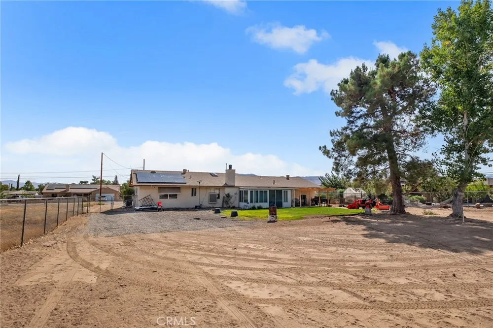 8150 Minstead Hesperia, CA 92345