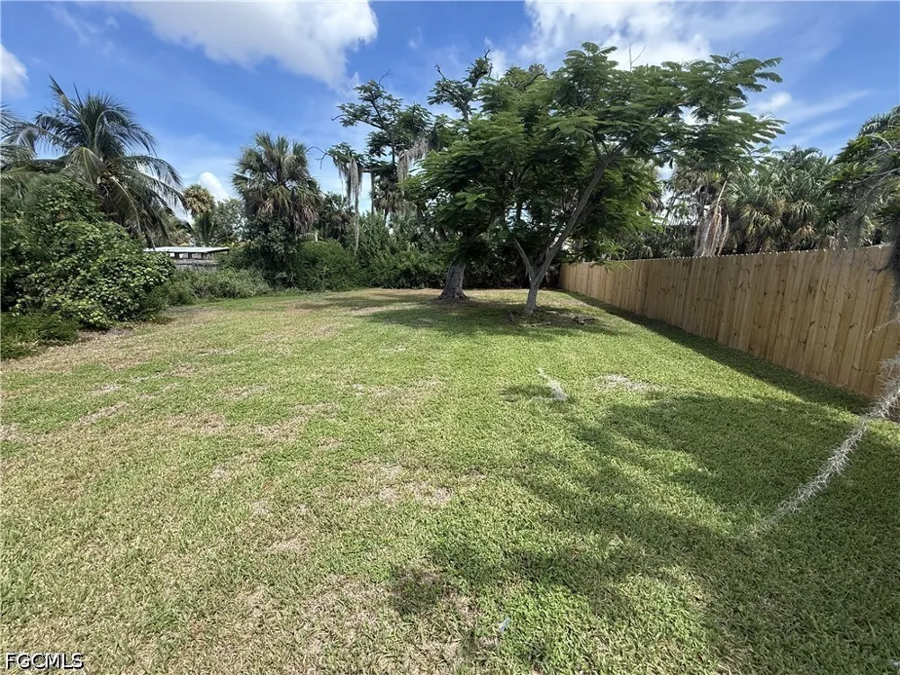 Arbor Ridge Drive Fort Myers, FL 33908