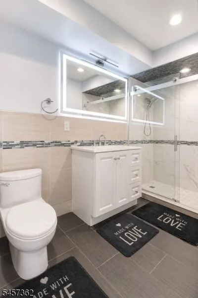 58 S 2nd St #2A Unit 2A Elizabeth City, NJ 07206