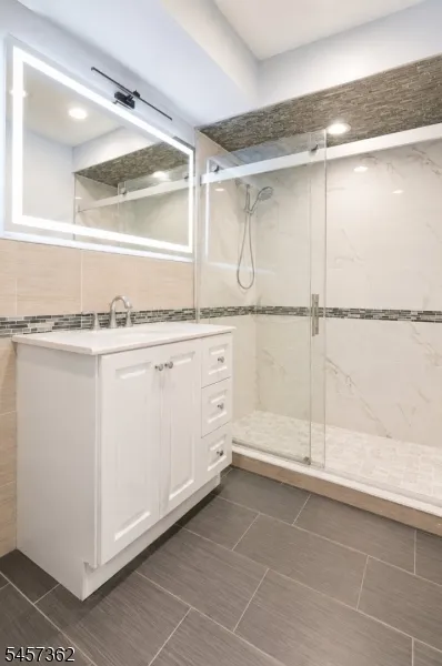 58 S 2nd St #2A Unit 2A Elizabeth City, NJ 07206