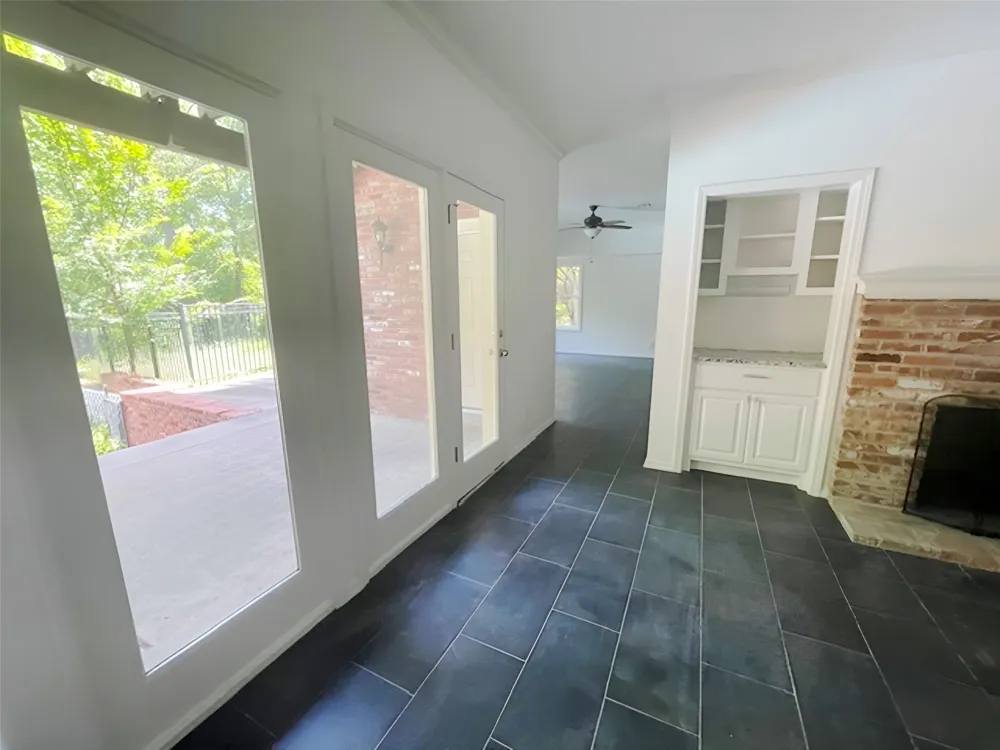 3813 E 99th Place Tulsa, OK 74137