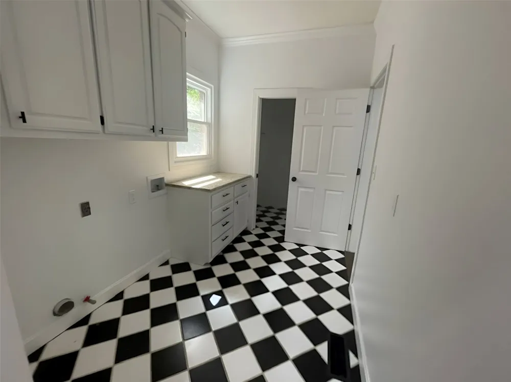 3813 E 99th Place Tulsa, OK 74137