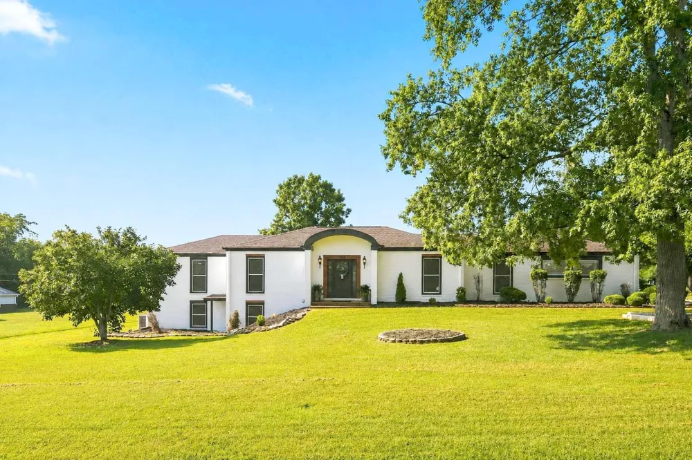 112 Oakmont Dr Mount Juliet, TN 37122
