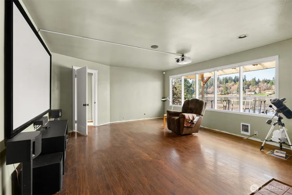 370 SE Whitecap Alley Shelton, WA 98584