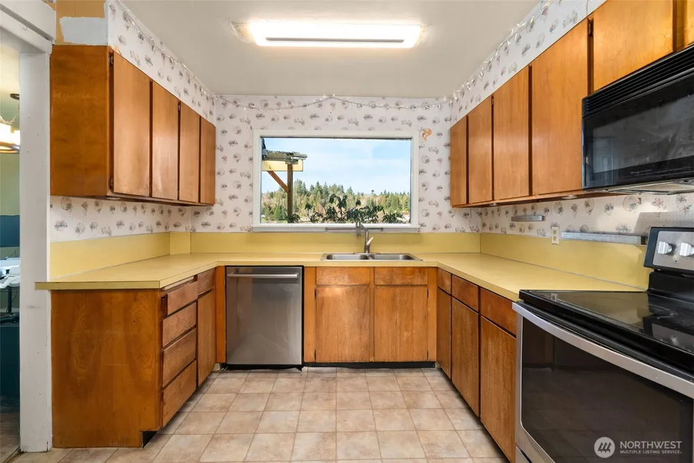 370 SE Whitecap Alley Shelton, WA 98584
