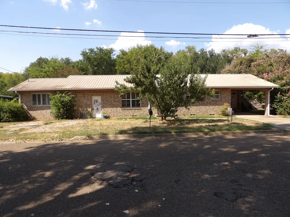 402 Keith Street Mount Vernon, TX 75457