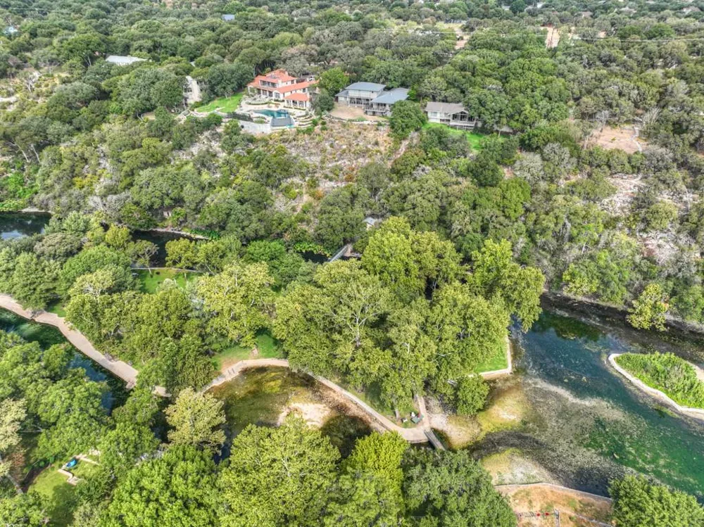 337 Dallas Street New Braunfels, TX 78130