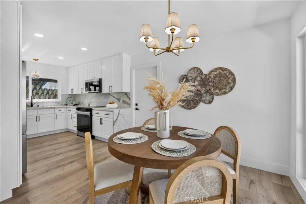 8611 Elmer Garden Grove, CA 92841
