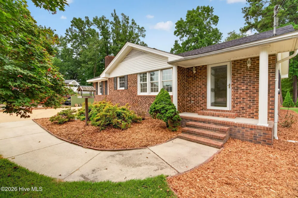 63 White Oak Drive Smithfield, NC 27577