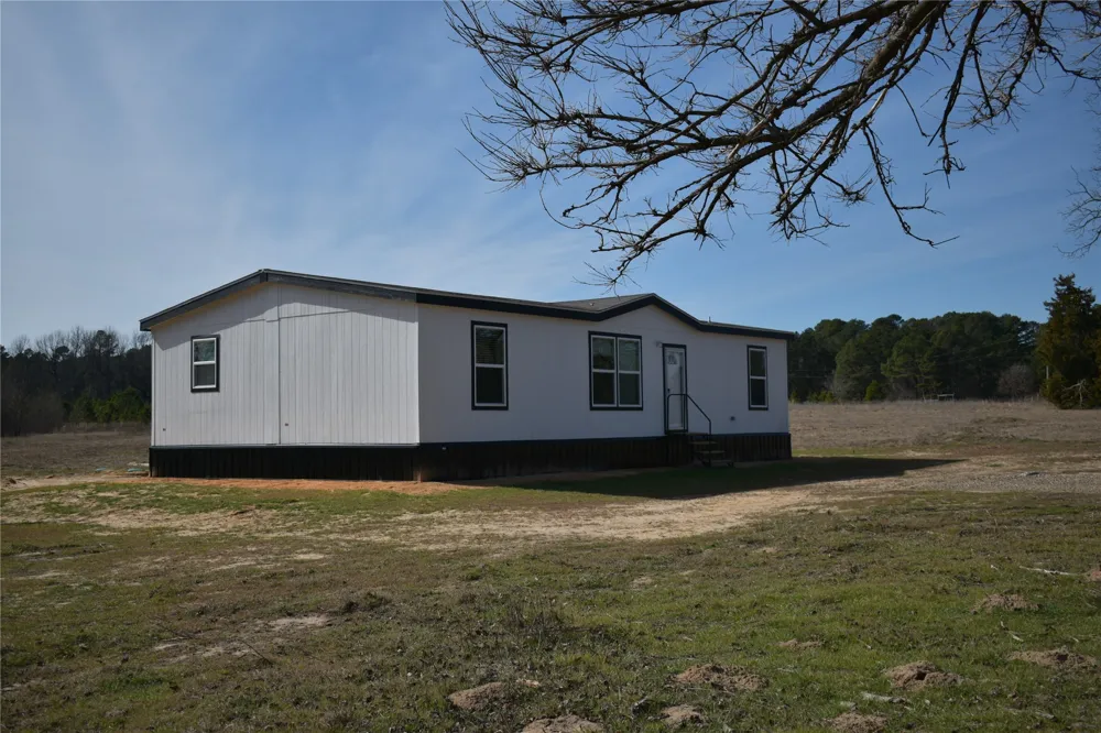 532 4360 ROAD Fort Towson, OK 74735