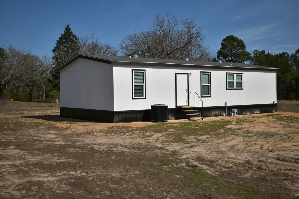 532 4360 ROAD Fort Towson, OK 74735