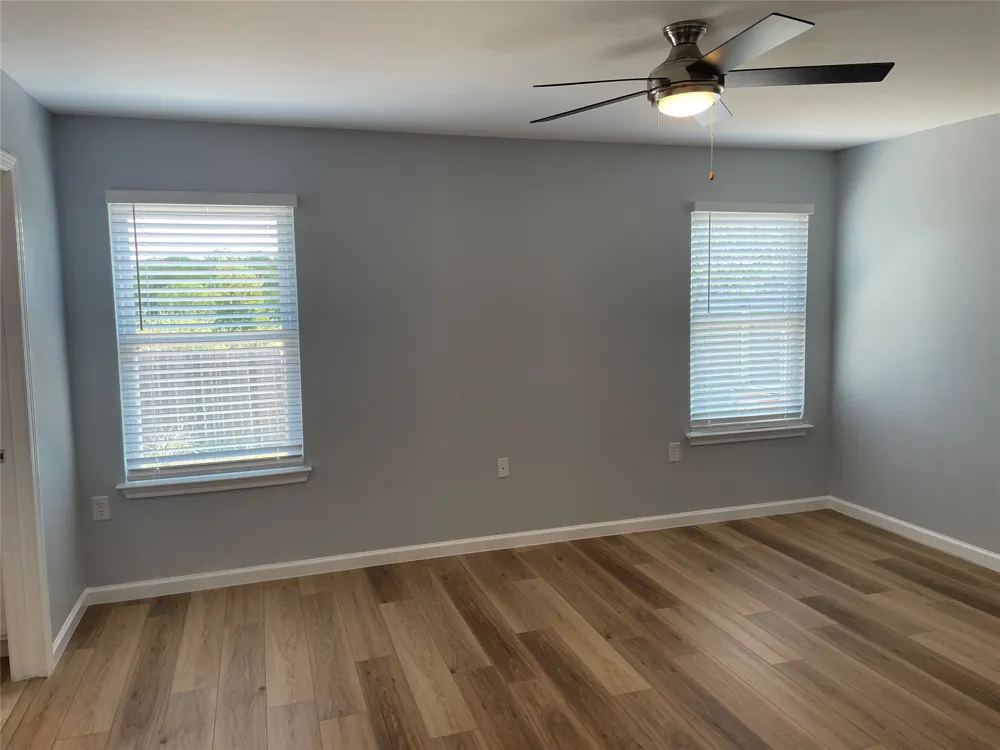 3401 Sand Dunes Avenue Austin, TX 78744