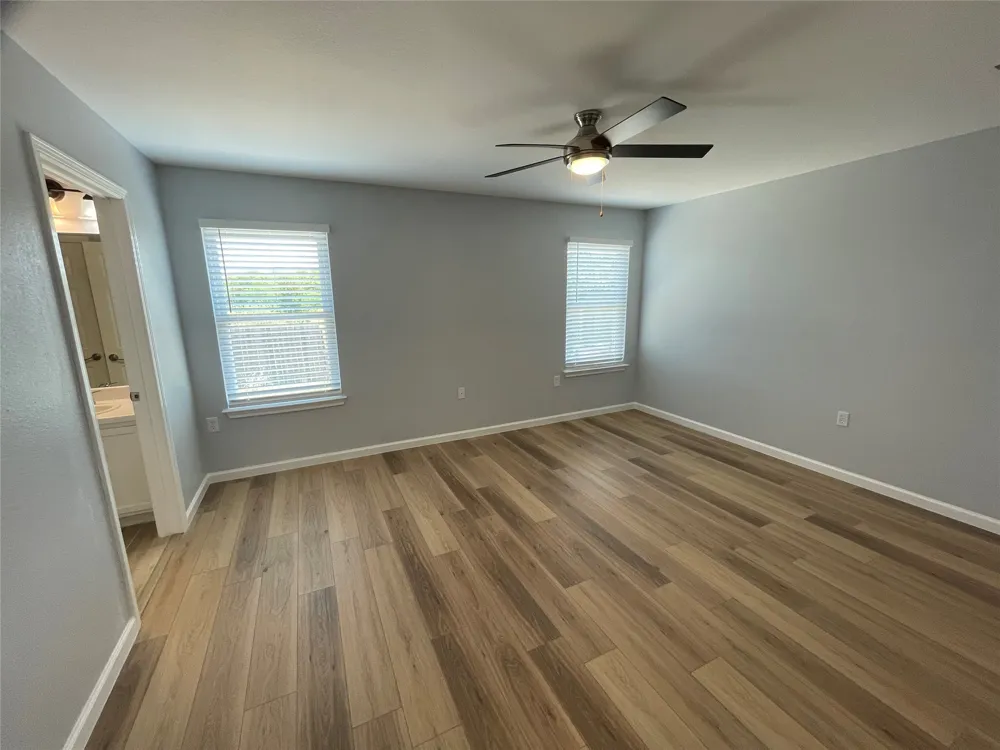 3401 Sand Dunes Avenue Austin, TX 78744