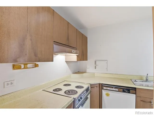 855 Pennsylvania Street #301 Denver, CO 80203
