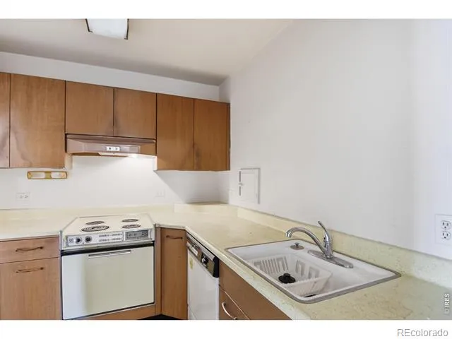 855 Pennsylvania Street #301 Denver, CO 80203
