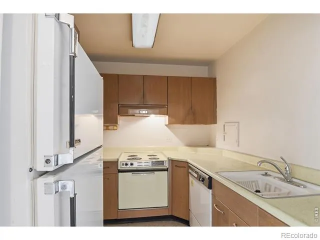 855 Pennsylvania Street #301 Denver, CO 80203