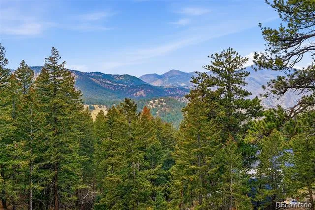 23068 Pinecrest Road Golden, CO 80401