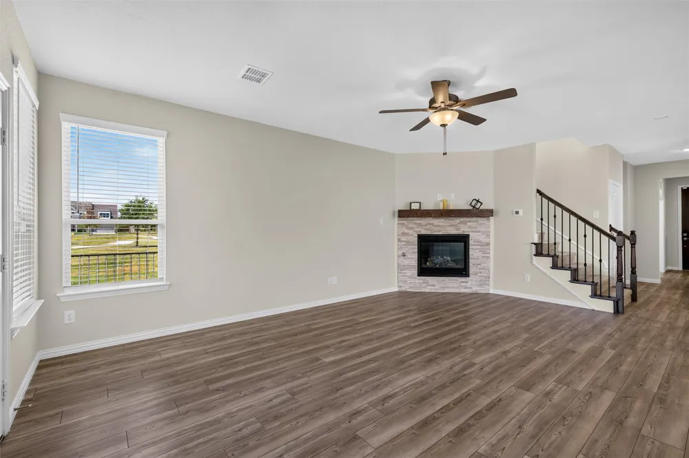 8715 Royal Star Road Rowlett, TX 75089