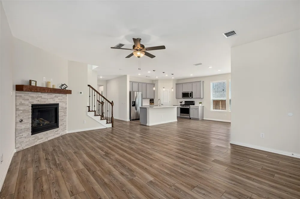 8715 Royal Star Road Rowlett, TX 75089
