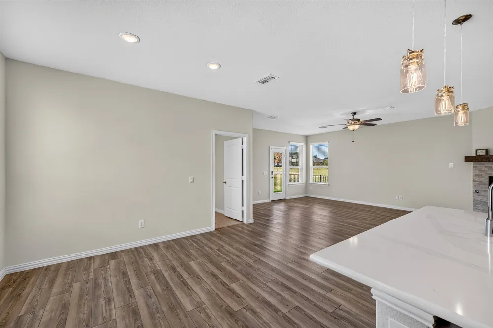 8715 Royal Star Road Rowlett, TX 75089