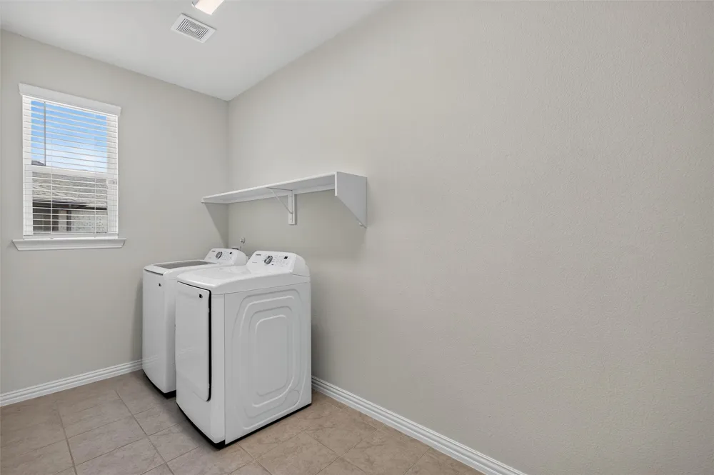 8715 Royal Star Road Rowlett, TX 75089