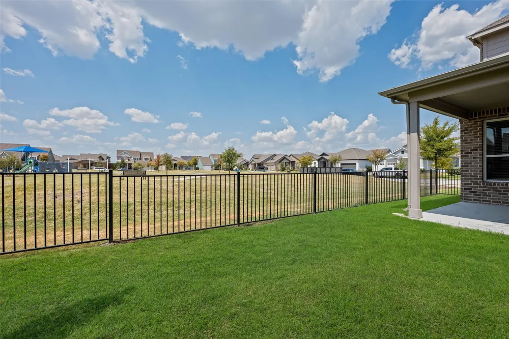 8715 Royal Star Road Rowlett, TX 75089