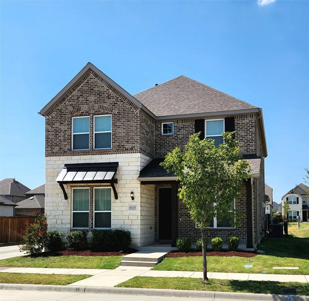 8715 Royal Star Road Rowlett, TX 75089