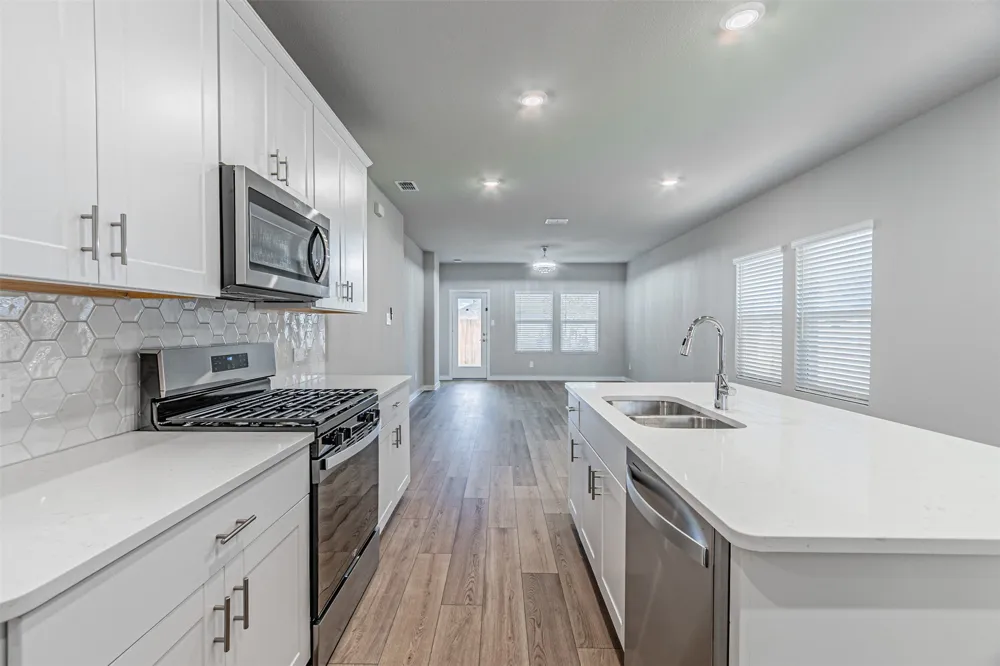 6005 alderton Drive McKinney, TX 75071