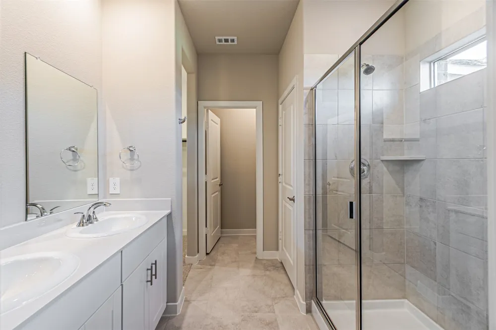 6005 alderton Drive McKinney, TX 75071