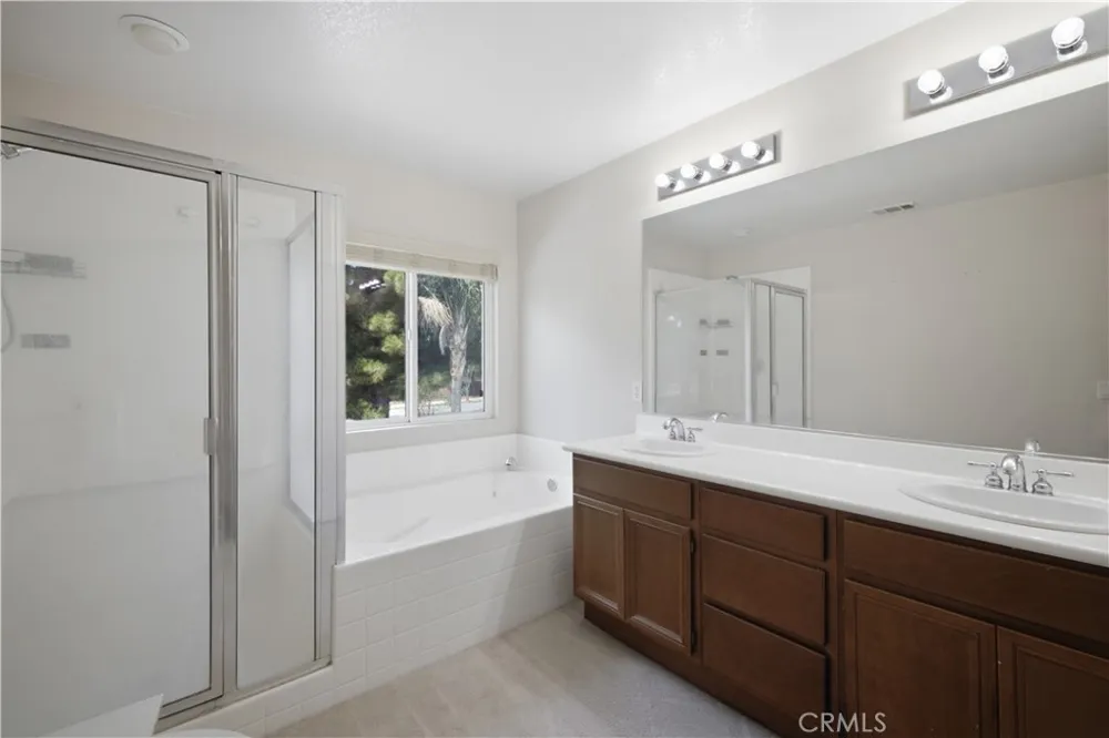 1129 Shooting Star Drive Beaumont, CA 92223