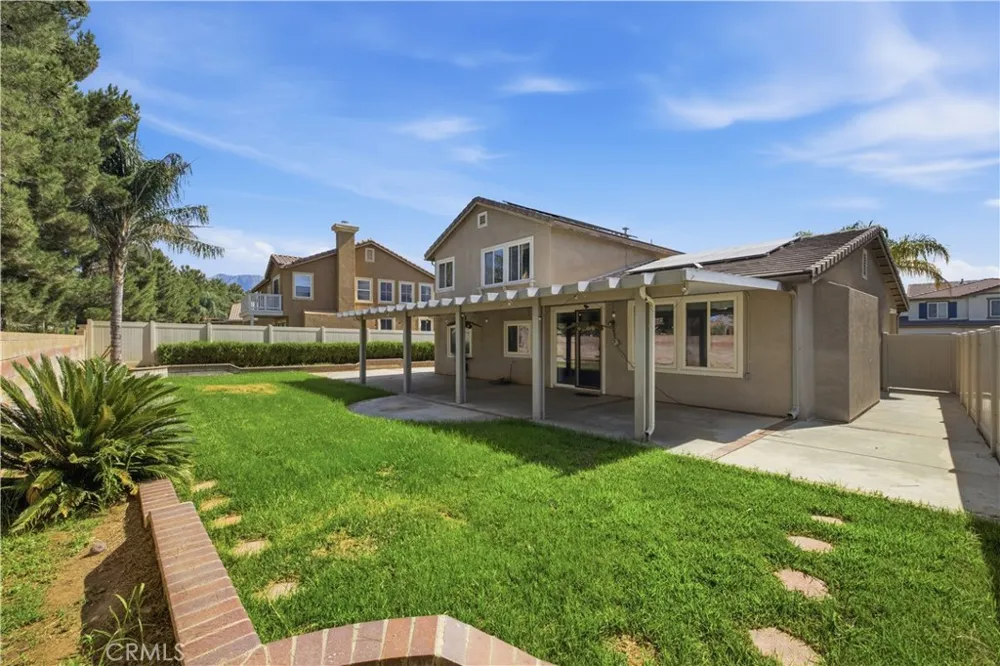 1129 Shooting Star Drive Beaumont, CA 92223