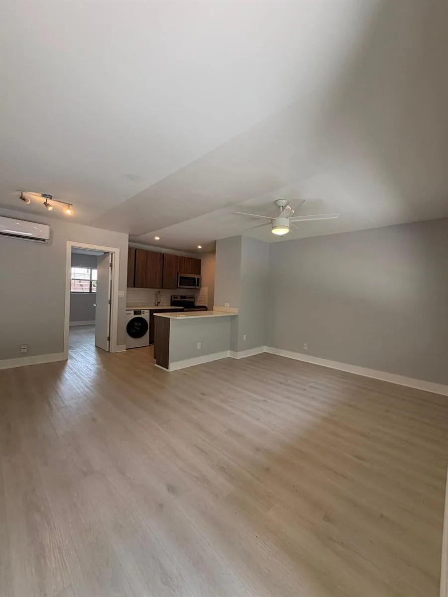 1273 NE 38th Street #3 Oakland Park, FL 33334