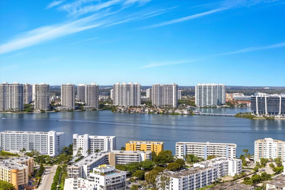 17901 Collins Ave #2802 Sunny Isles Beach, FL 33160
