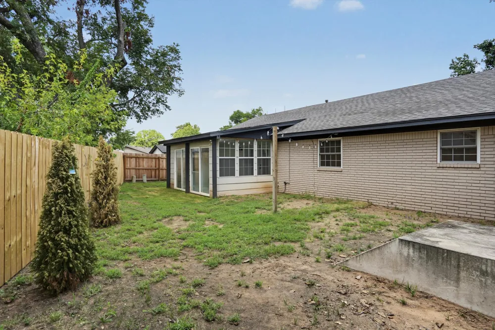 706 E E AVENUE Jenks, OK 74037