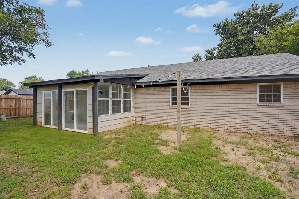 706 E E AVENUE Jenks, OK 74037