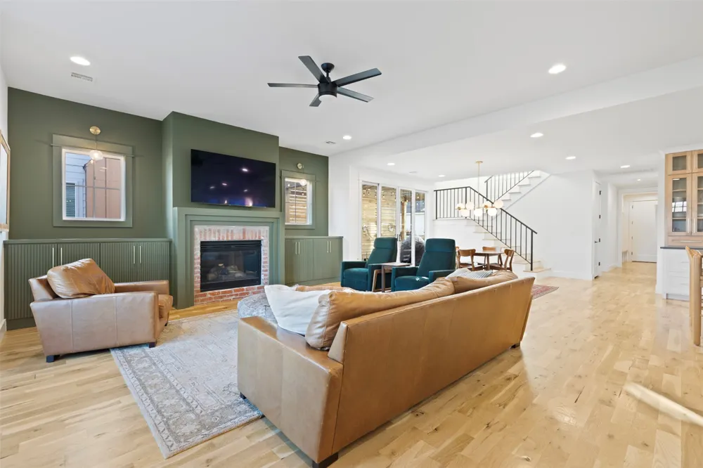 315 E Freeport Street Broken Arrow, OK 74012