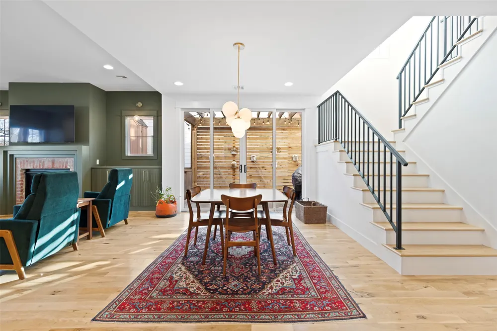 315 E Freeport Street Broken Arrow, OK 74012